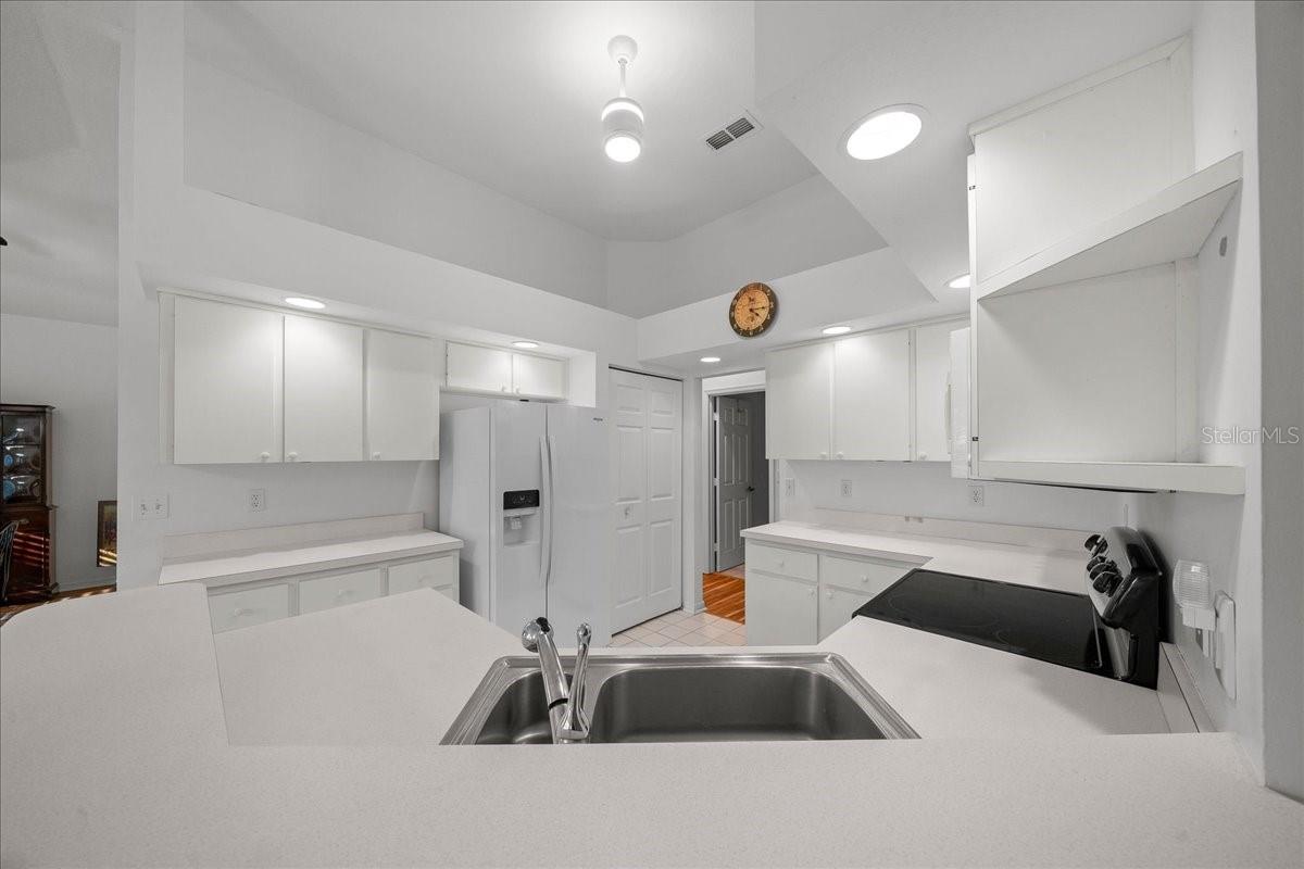 OAK RUN PARK VIEW - Residential