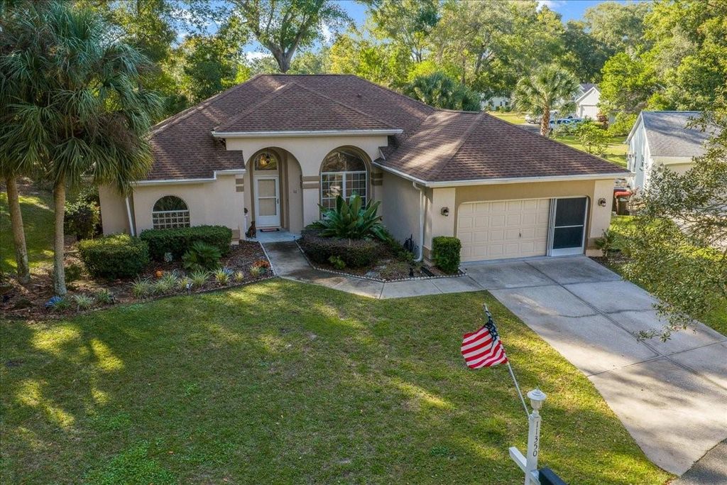 Photo of 11350 SW 75th Terrace Road, Ocala, FL 34476 (MLS # OM714853)