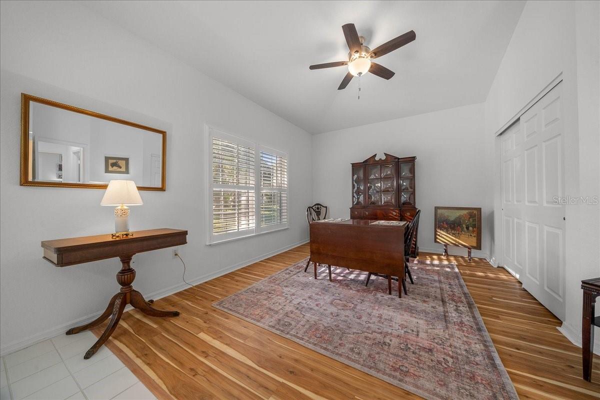 OAK RUN PARK VIEW - Residential