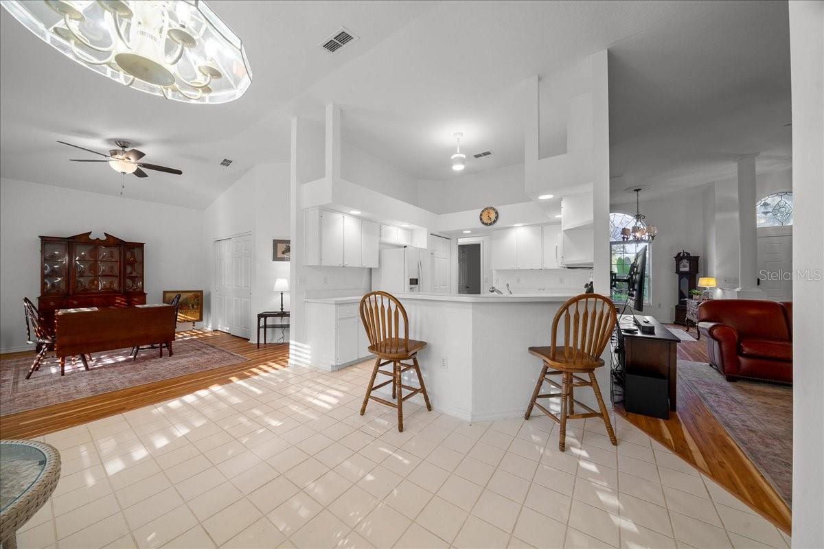 OAK RUN PARK VIEW - Residential