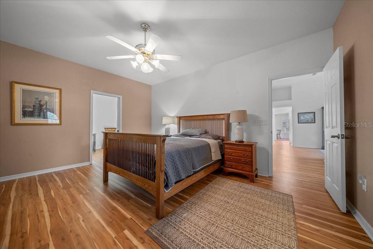 OAK RUN PARK VIEW - Residential