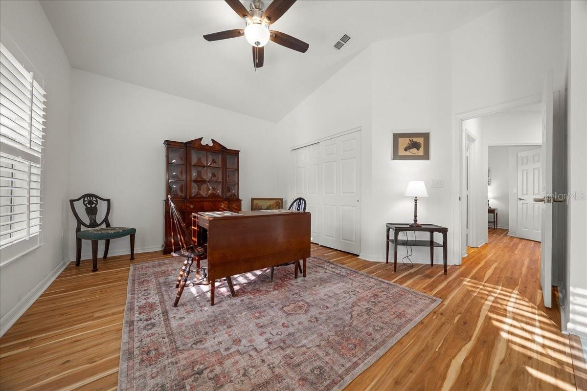 OAK RUN PARK VIEW - Residential