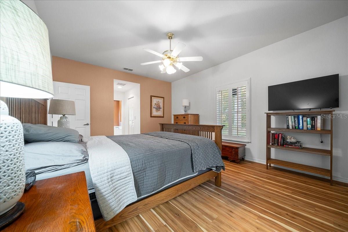 OAK RUN PARK VIEW - Residential