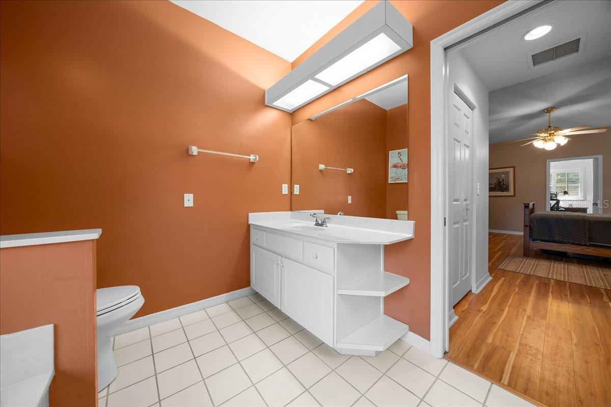 OAK RUN PARK VIEW - Residential