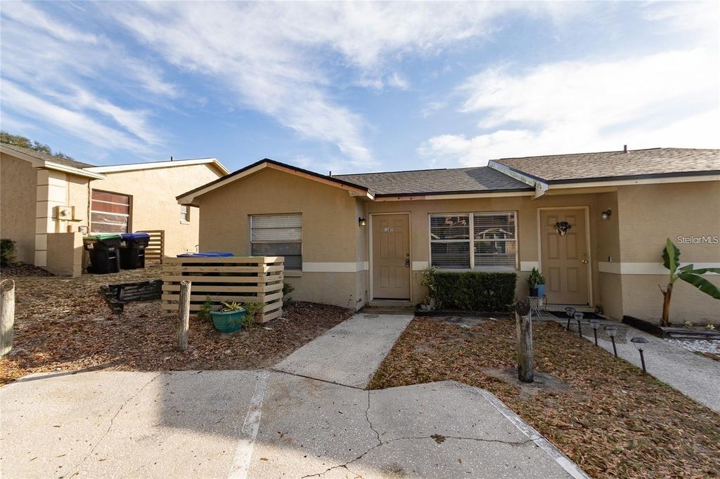 Photo of 1267 Woodman Way, Orlando, FL 32818 (MLS # O6401272)