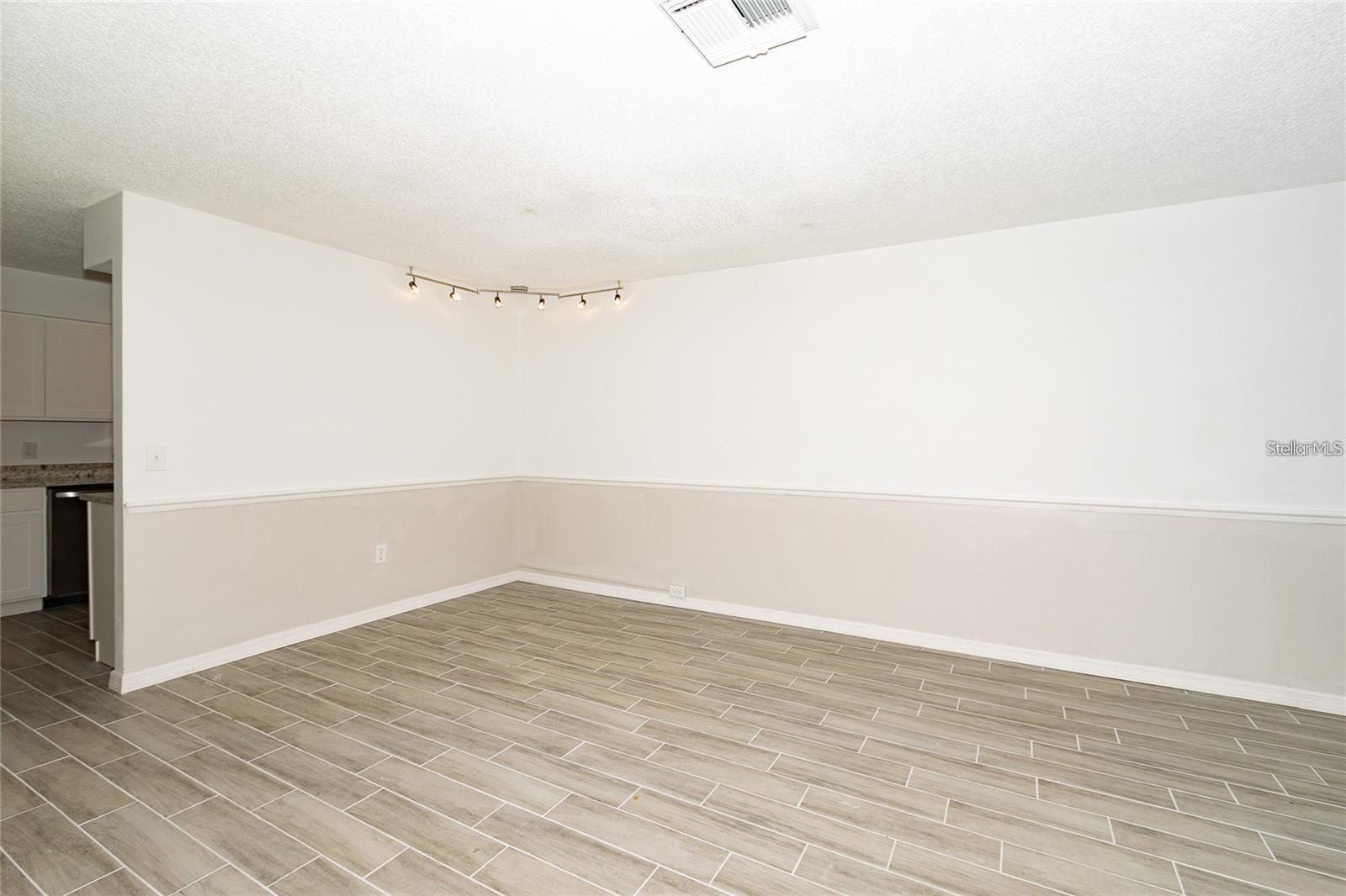 LAKE SHERWOOD HILLS PH 03 - Residential