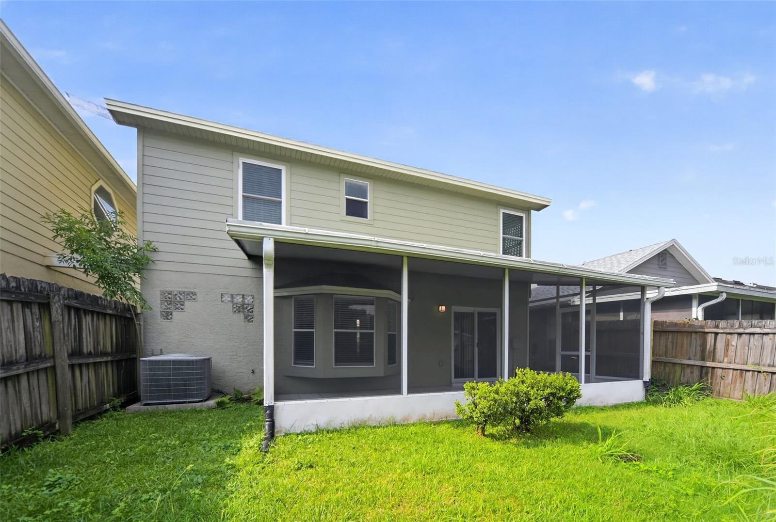 3328 HAMLET LOOP