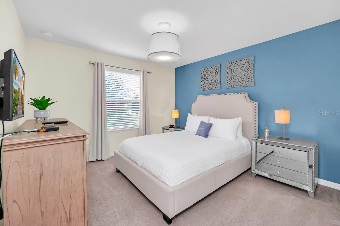 WINDSOR AT WESTSIDE PH 1 - Residential Lease