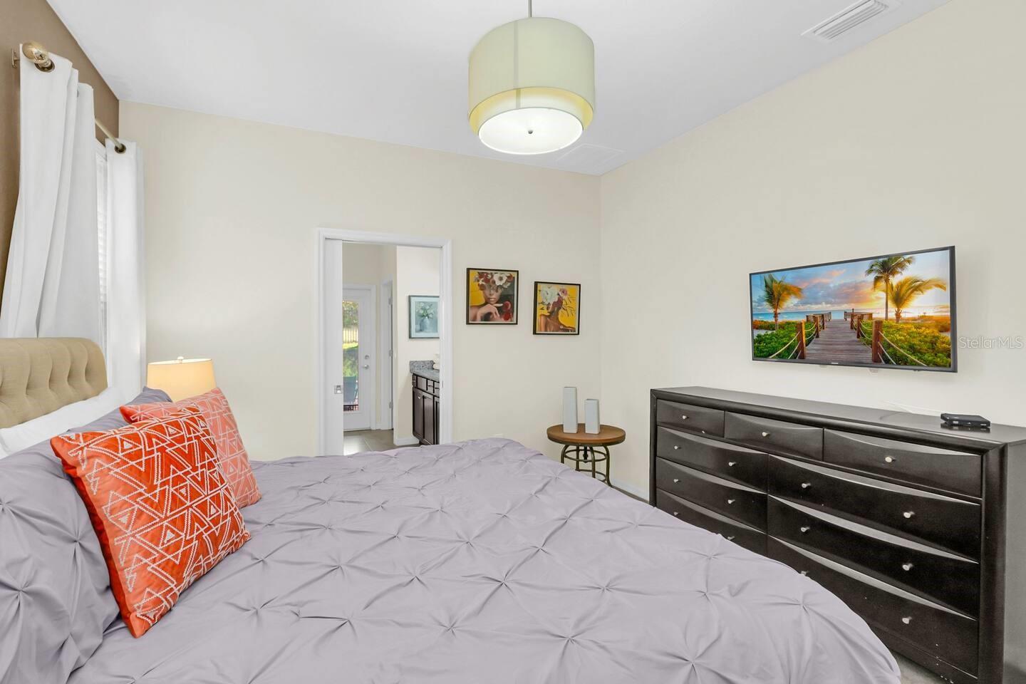 WINDSOR AT WESTSIDE PH 1 - Residential Lease