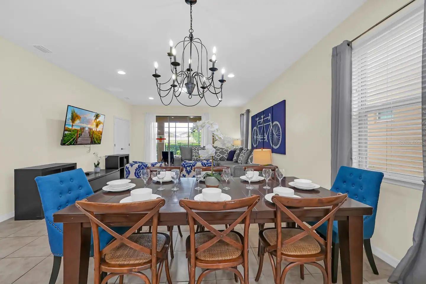 WINDSOR AT WESTSIDE PH 1 - Residential Lease