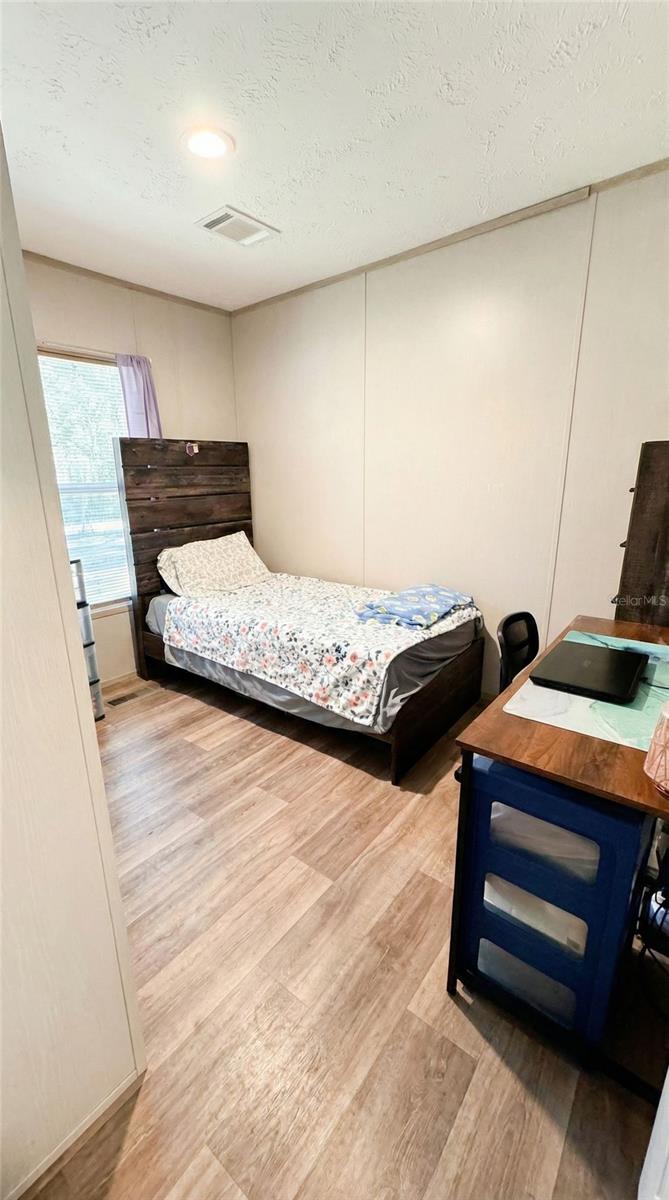 FLORIDA HLNDS - Residential