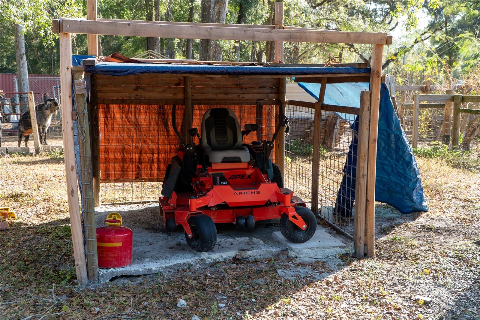 FLORIDA HLNDS - Residential