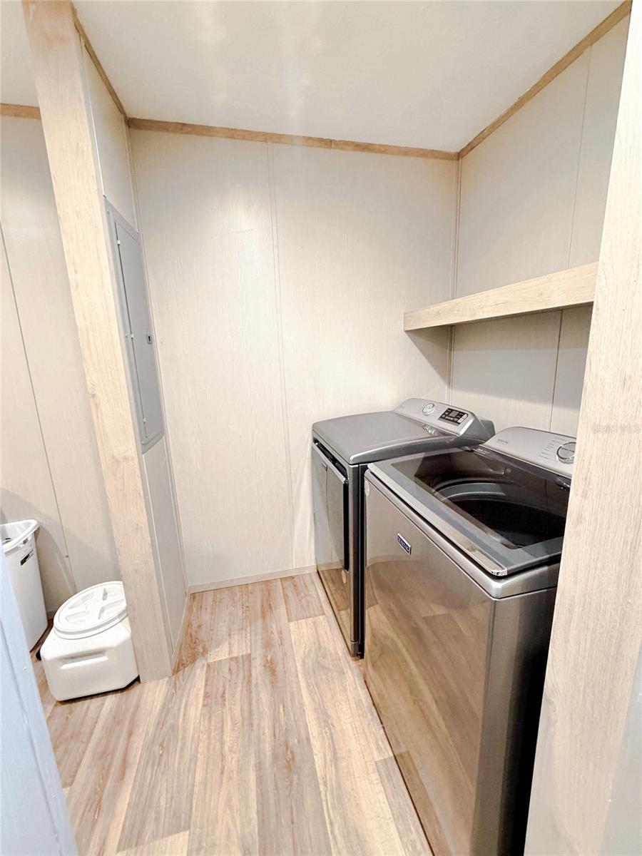 FLORIDA HLNDS - Residential