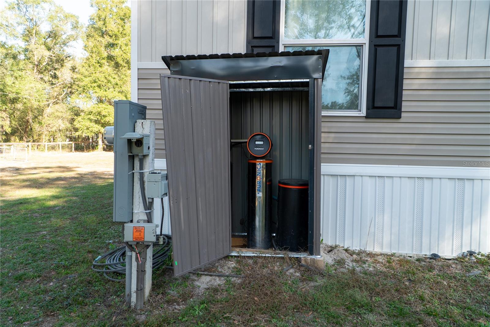 FLORIDA HLNDS - Residential