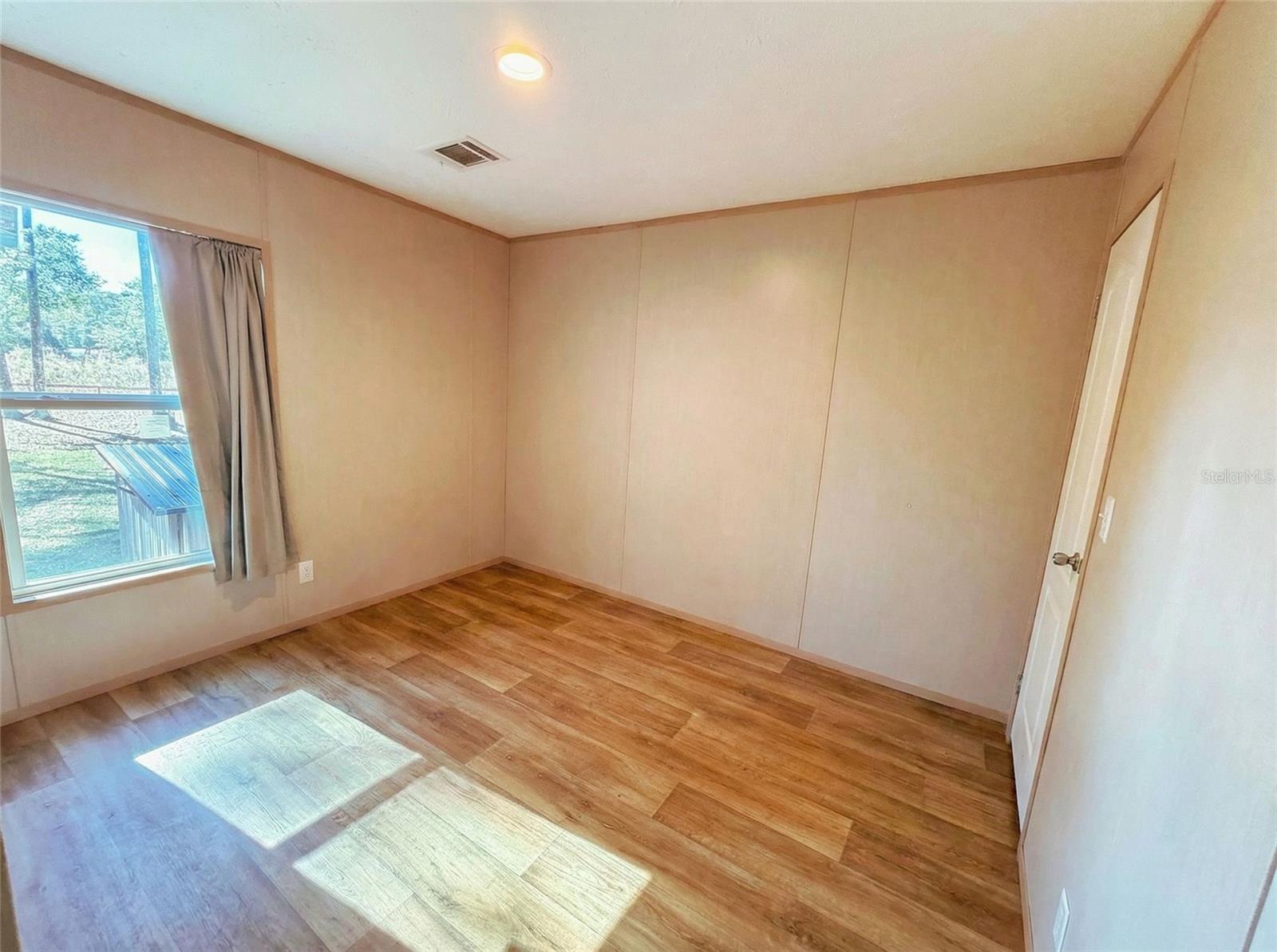 FLORIDA HLNDS - Residential