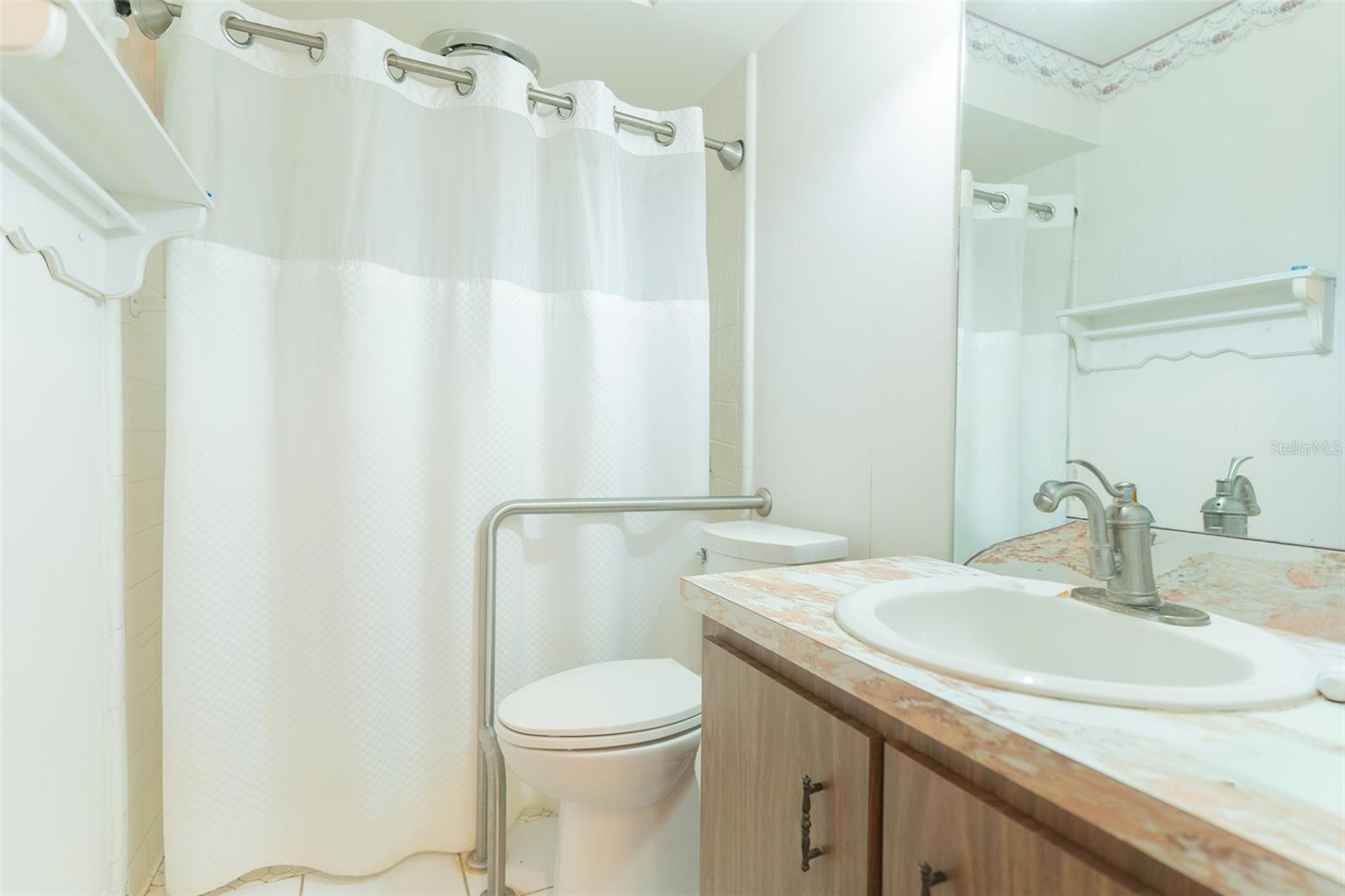 WEST CANNON TERRACE PB 66 PG 7 - Residential Income