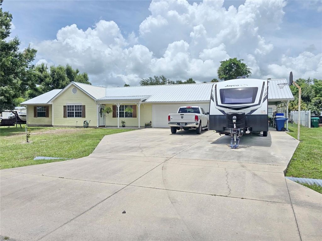 Photo of 3701 SE 25th Street, Okeechobee, FL 34974 (MLS # OK225398)