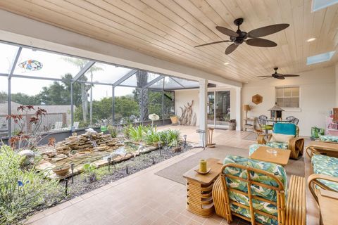 Tiny photo for 900 N Citrus Avenue, Howey In The Hills, FL 34737 (MLS # O6415895)