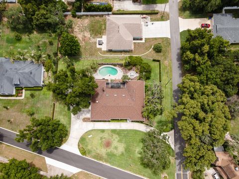 Tiny photo for 900 N Citrus Avenue, Howey In The Hills, FL 34737 (MLS # O6415895)