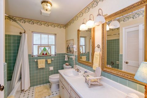 Tiny photo for 900 N Citrus Avenue, Howey In The Hills, FL 34737 (MLS # O6415895)