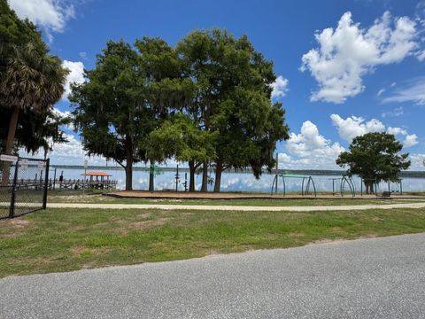 Tiny photo for 900 N Citrus Avenue, Howey In The Hills, FL 34737 (MLS # O6415895)