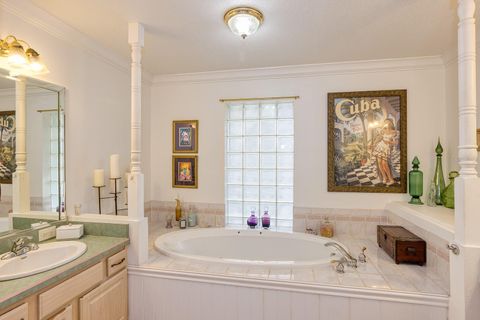 Tiny photo for 900 N Citrus Avenue, Howey In The Hills, FL 34737 (MLS # O6415895)