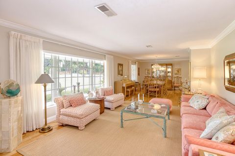 Tiny photo for 900 N Citrus Avenue, Howey In The Hills, FL 34737 (MLS # O6415895)