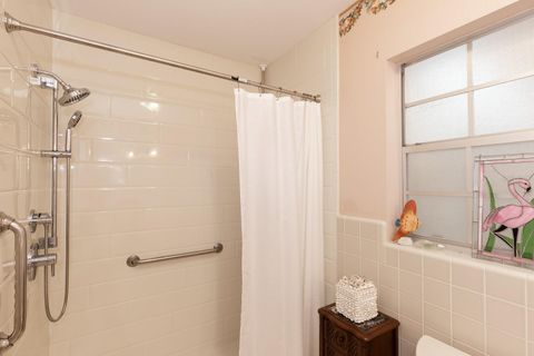 Tiny photo for 900 N Citrus Avenue, Howey In The Hills, FL 34737 (MLS # O6415895)