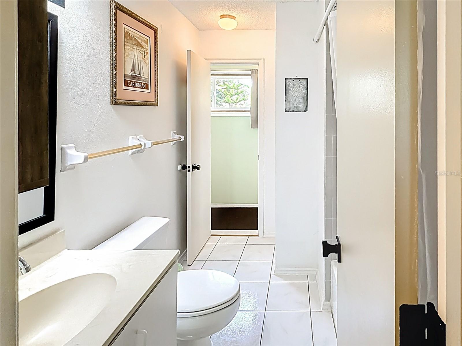 SOUTH VENICE - Residential