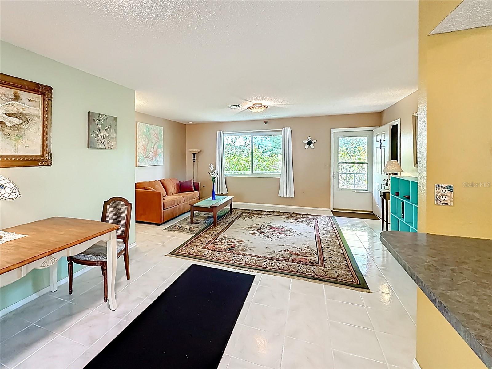 SOUTH VENICE - Residential