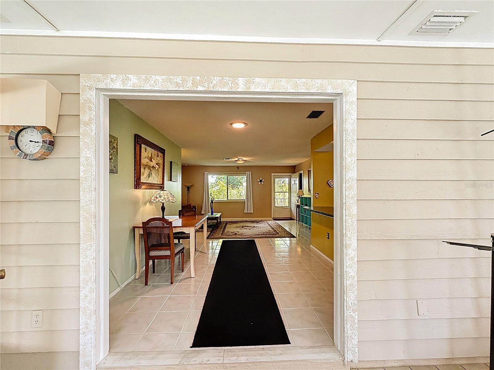 SOUTH VENICE - Residential