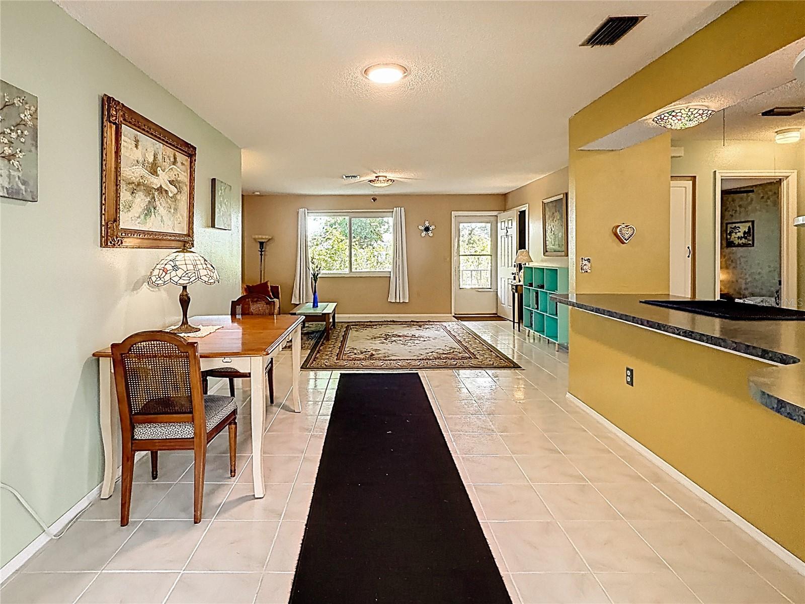 SOUTH VENICE - Residential