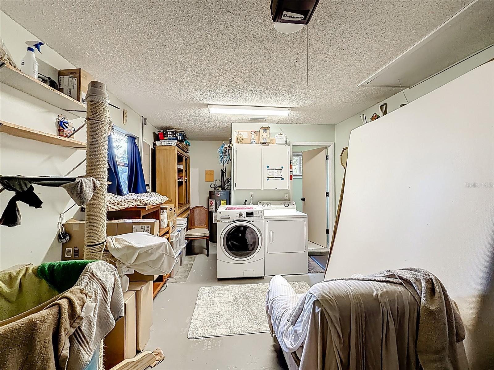 SOUTH VENICE - Residential