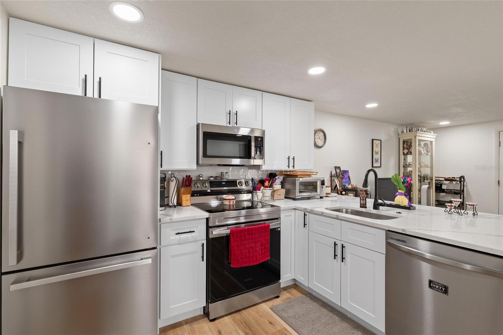 NEW PORT RICHEY CITY - Residential