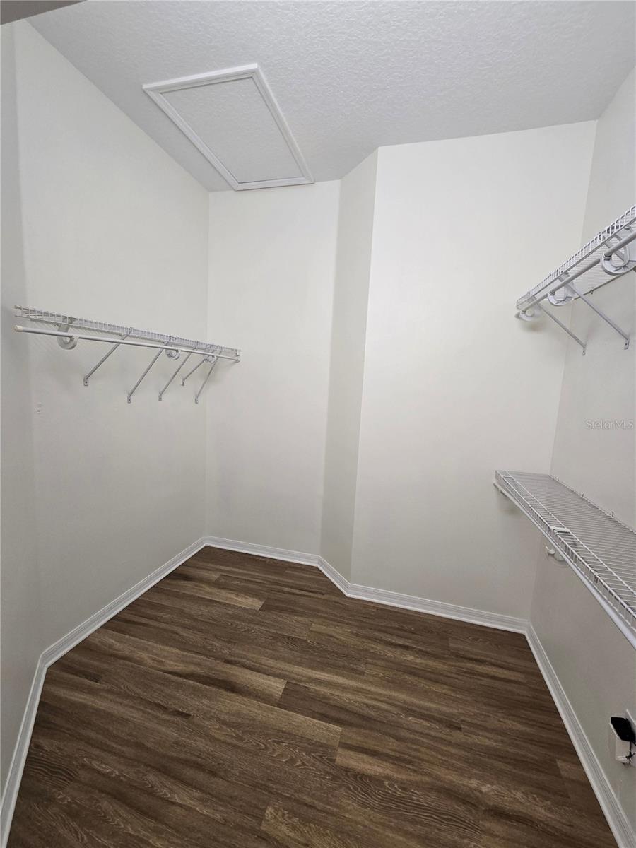 PROVIDENCE PH 01 50 03 - Residential Lease