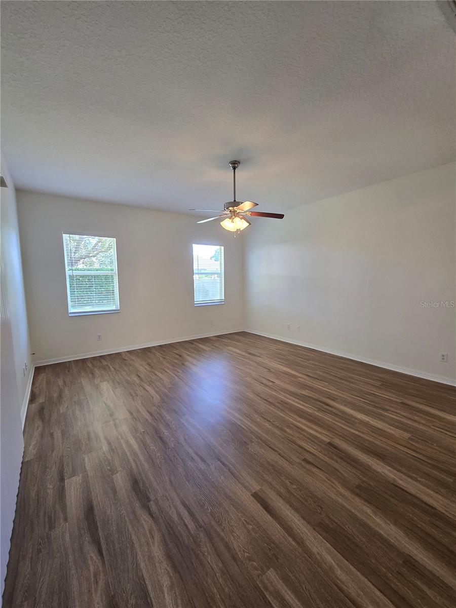 PROVIDENCE PH 01 50 03 - Residential Lease