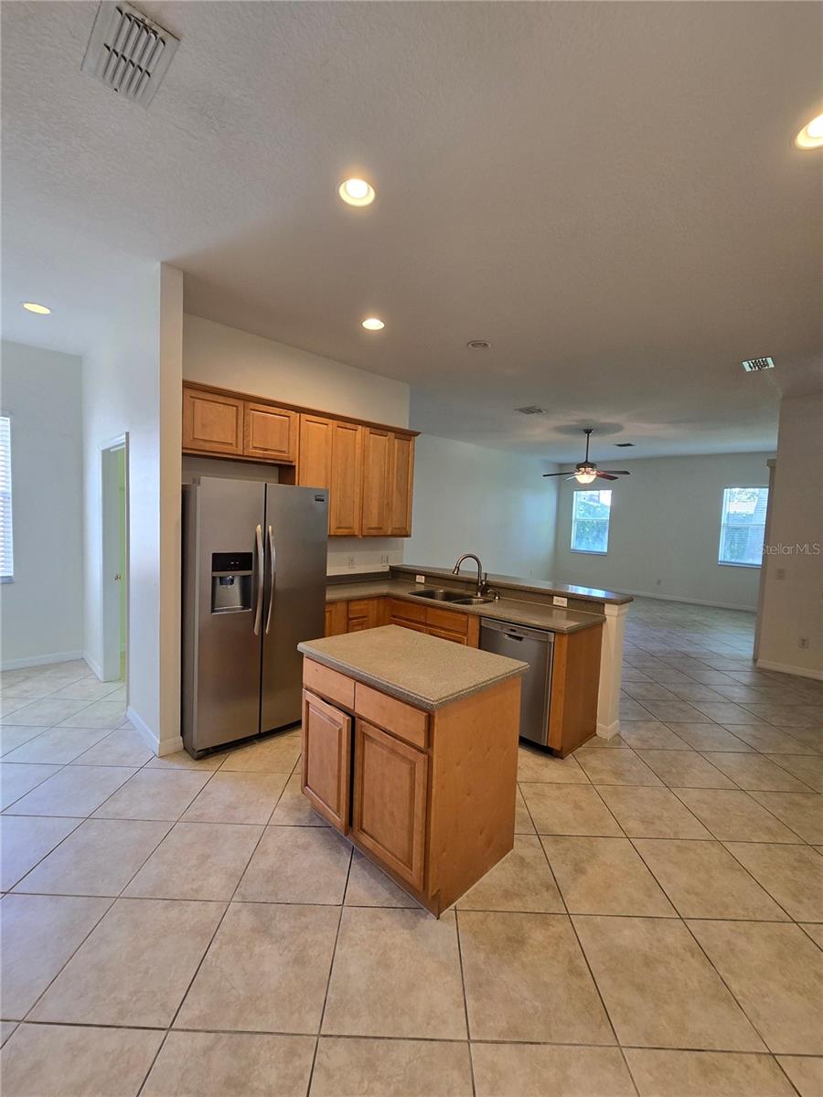 PROVIDENCE PH 01 50 03 - Residential Lease