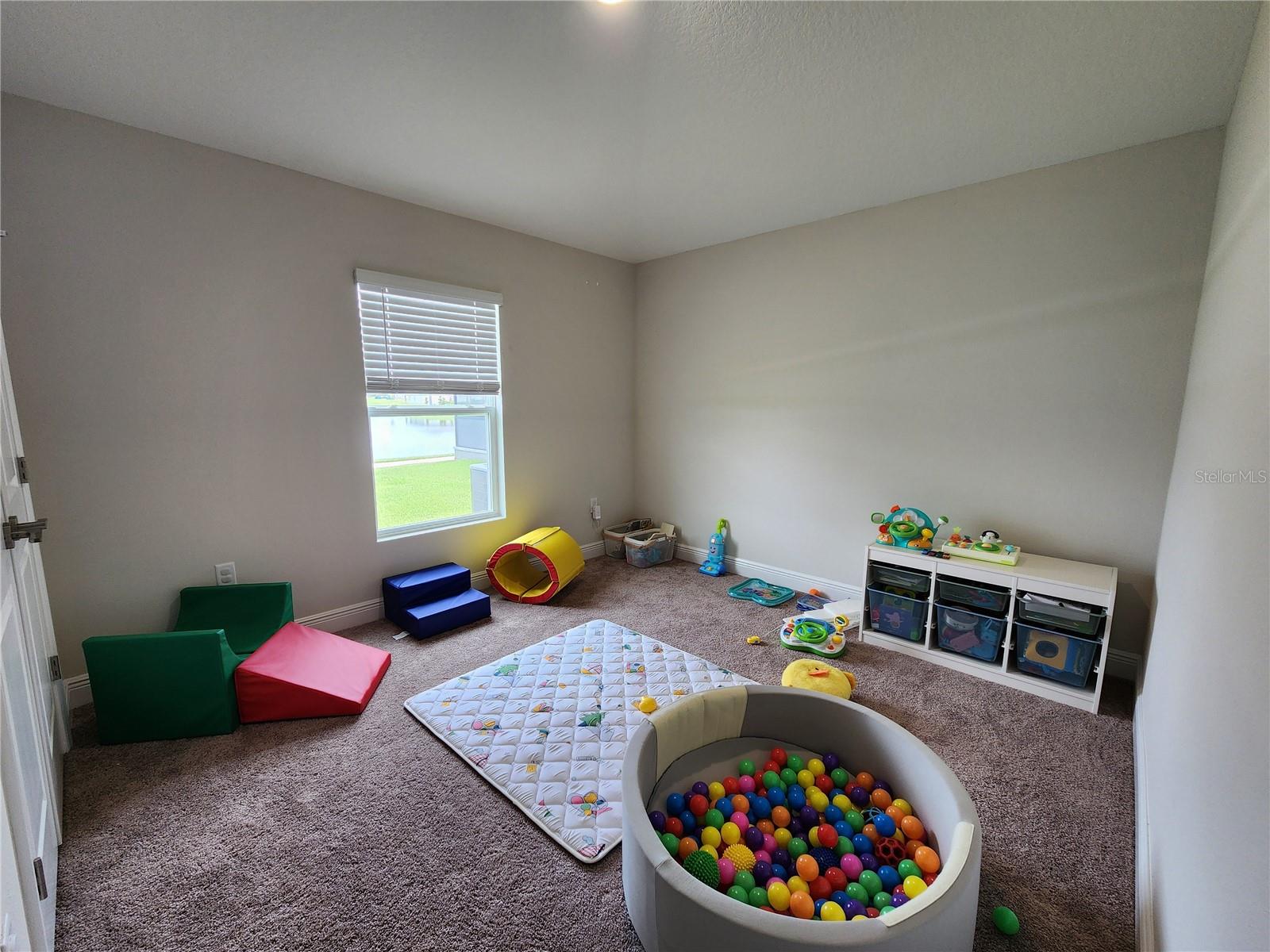 HARMONY/LK ELOISE PH 1 - Residential Lease