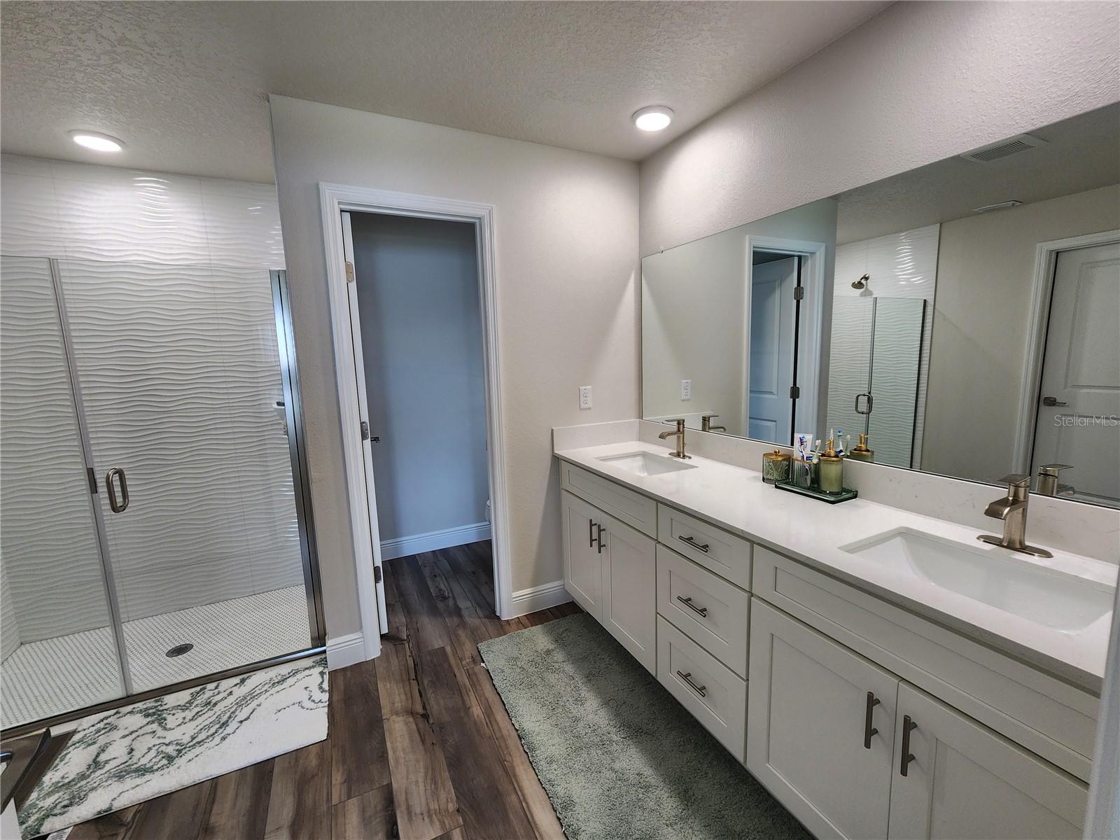 HARMONY/LK ELOISE PH 1 - Residential Lease