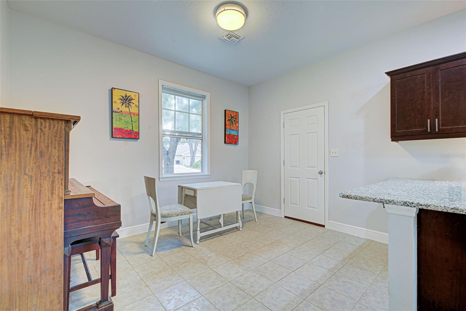 VENICE GROVES - Residential