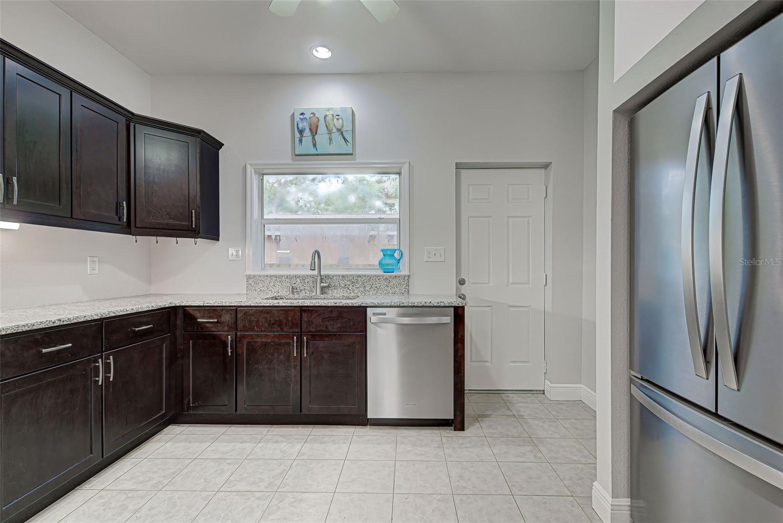 VENICE GROVES - Residential