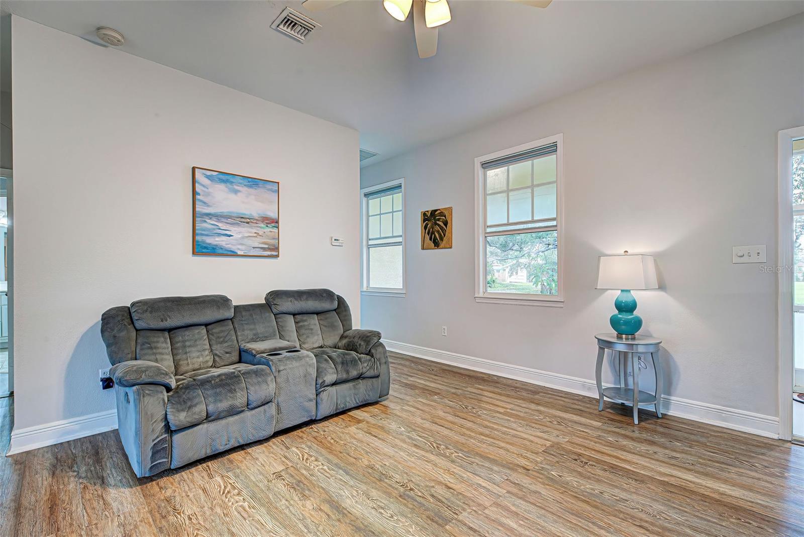 VENICE GROVES - Residential