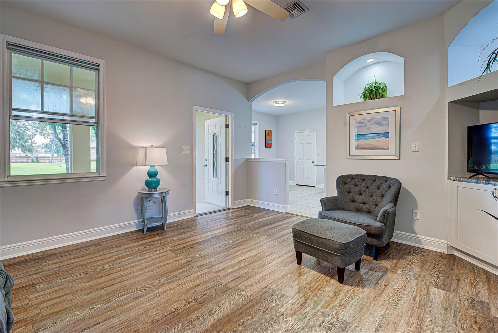 VENICE GROVES - Residential