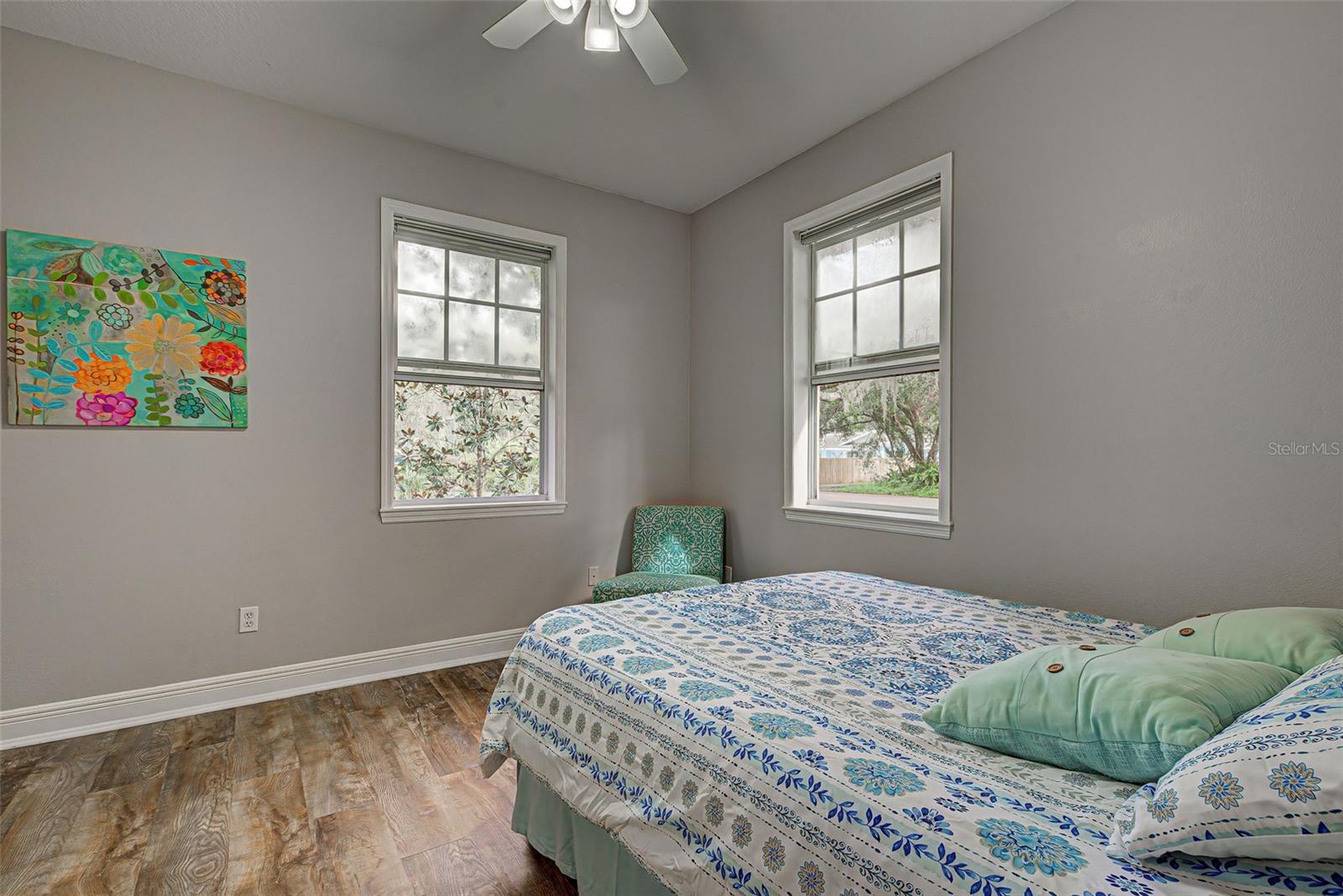 VENICE GROVES - Residential