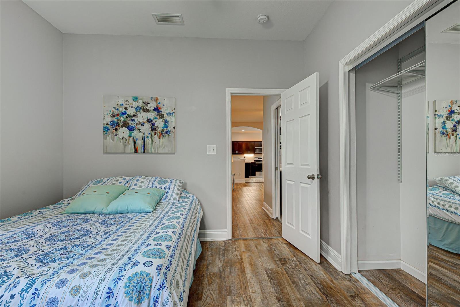 VENICE GROVES - Residential