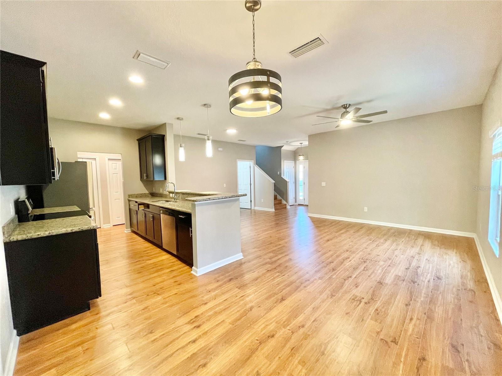 7621 NW 20TH DRIVE