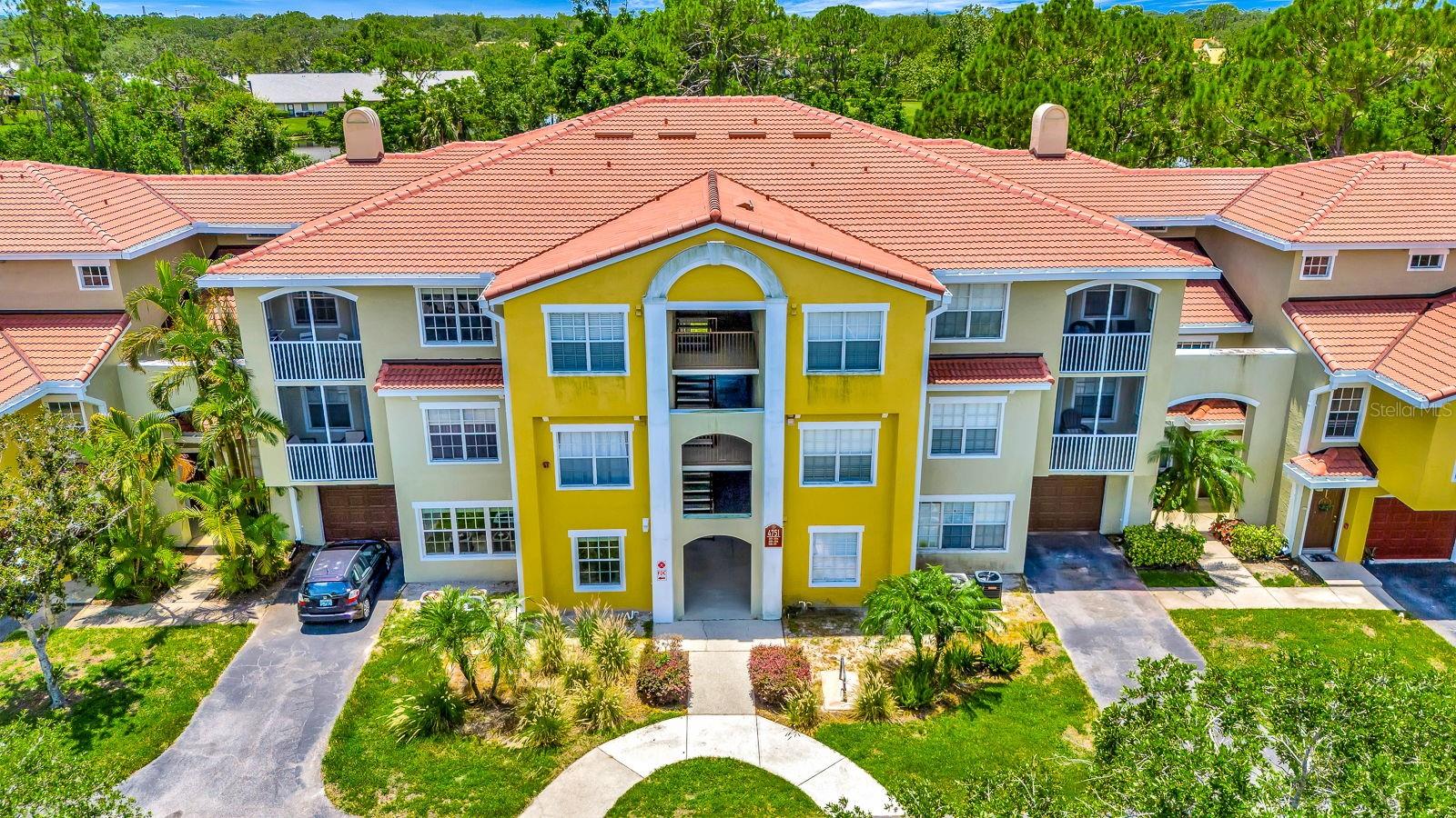 LAS PALMAS OF SARASOTA - Residential