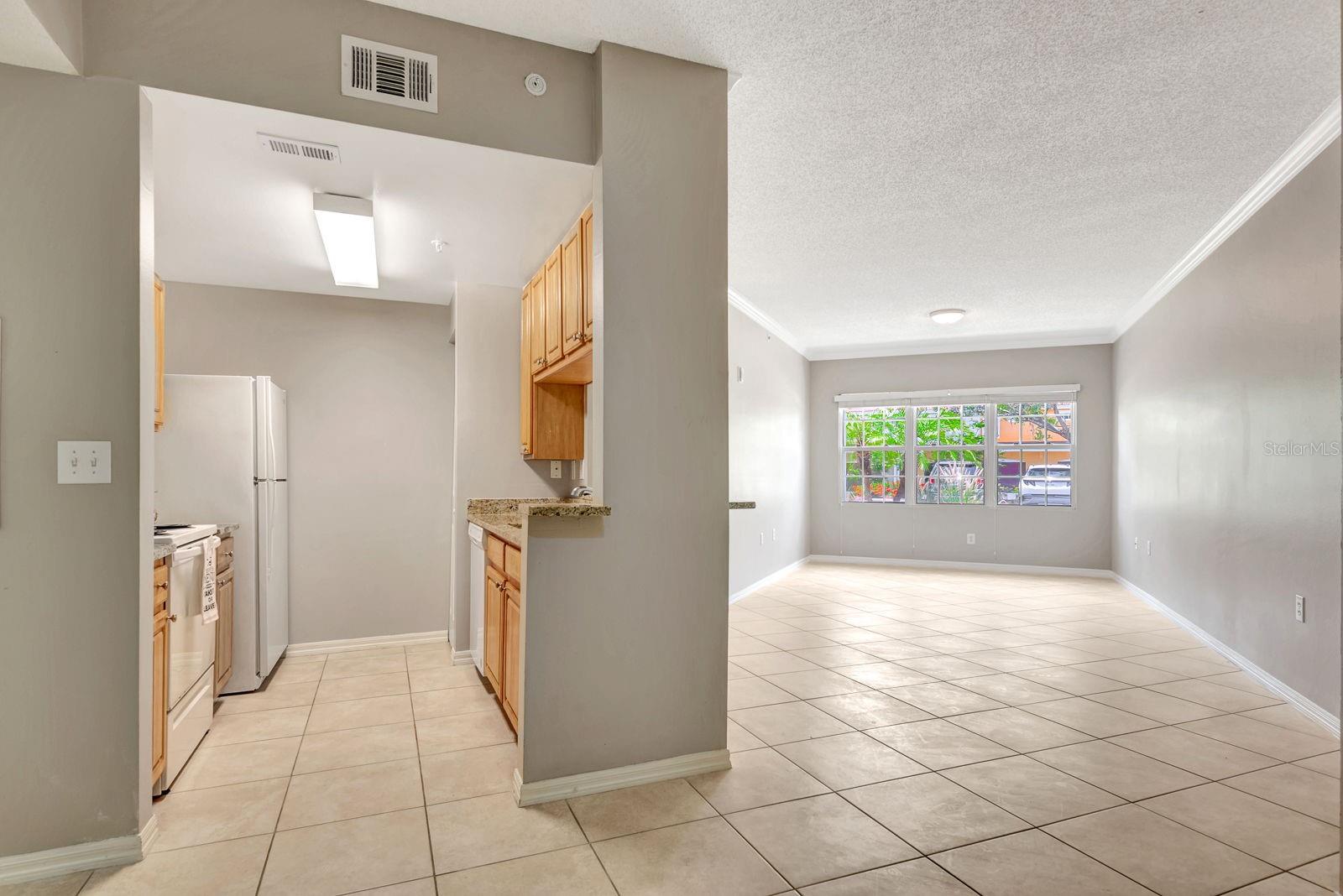 4751 TRAVINI CIRCLE 4-108