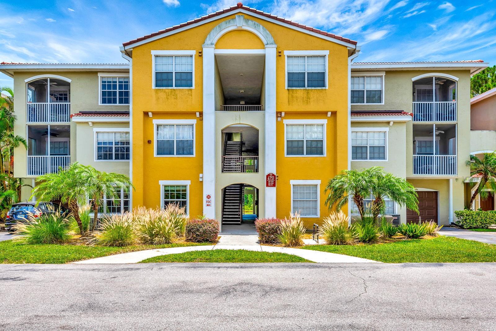 You will love this beauty of Las Palmas, a resort community style. Imagine living in this maintenance free community boasting 2 club houses, 2 large resort style heated pools, spa, fitness centers, patio areas with gas grills, walking trail. Enjoy life in the heart of all the Sarasota shopping, dining and activities the UTC Mall area as well short distance to Sarasota-Bradenton International Airport. Along offer a private entrance to Nathan Benderson Park, where you can paddleboarding, rent kayaks for stunning vistas. This residence offers an open floorplan. A large laundry room. The kitchen features beautiful granite counter tops and a breakfast bar, next a spacious family room perfect for you and your family & friends. A Master Bedroom Suite with a walk-in closet. Don't wait no longer, this is a vacation everyday living in this ground floor one bedroom and one bath condo! Beautiful beaches are all within a short distance from Las Palmas. "Prime Location at Affordable Price" low monthly maintenance it makes a lot of sense to stop renting and be an owner. Call today!