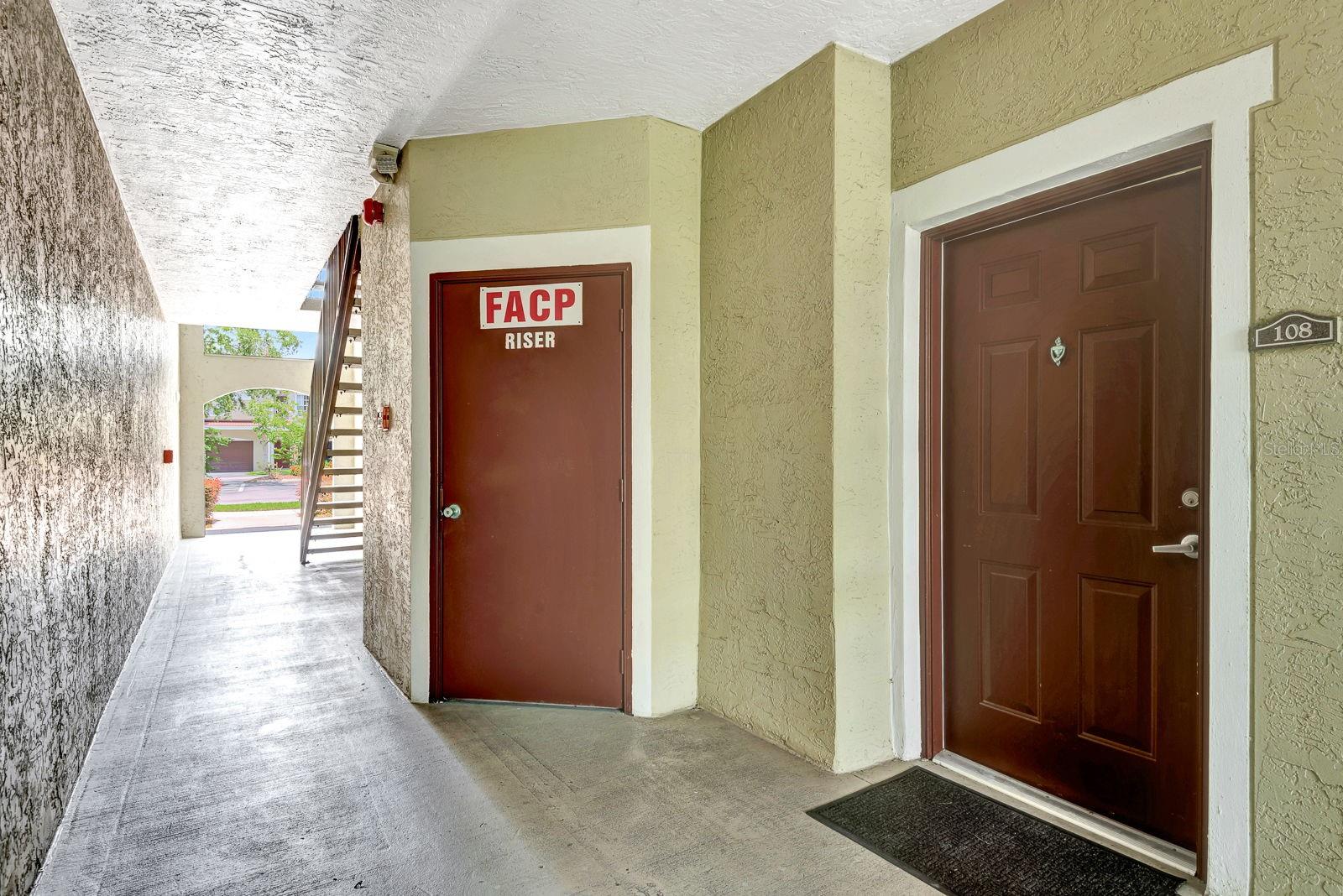 4751 TRAVINI CIRCLE 4-108